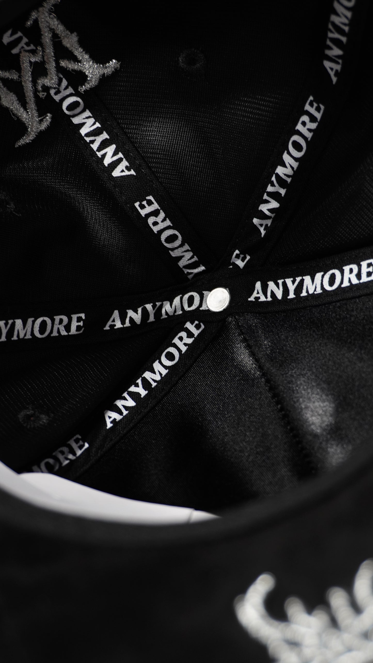 ANYMORE COLOR WHITE CRYSTALS