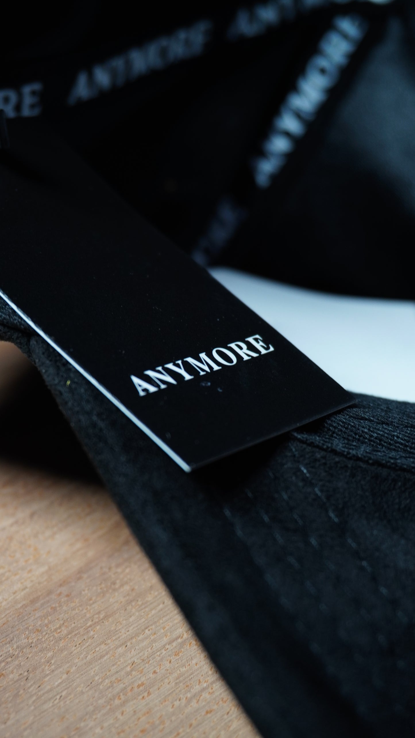 ANYMORE COLOR WHITE CRYSTALS